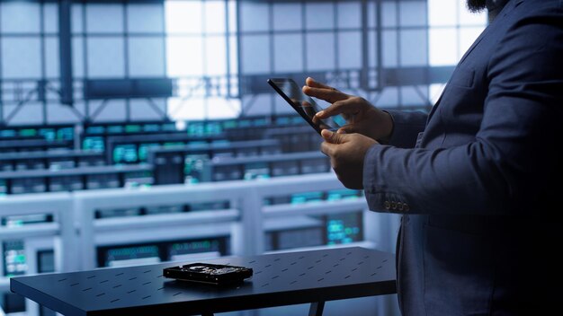 How Can SMS Alerts Enhance Your IT Infrastructure Monitoring?
