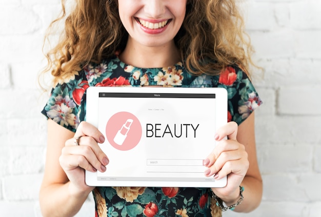 Elevating Your Beauty Brand’s E-commerce Strategy with Shopify Solutions